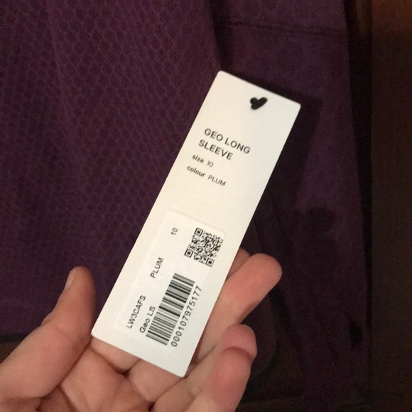 NWT Lululemon Lab Geo Long Sleeve - Picture 5 of 6